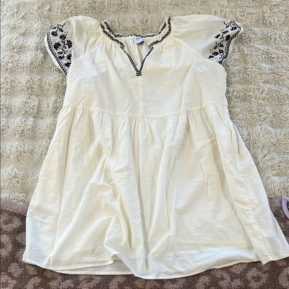 NWOT Old Navy Embroidered Swing Dress - Picture 5 of 7